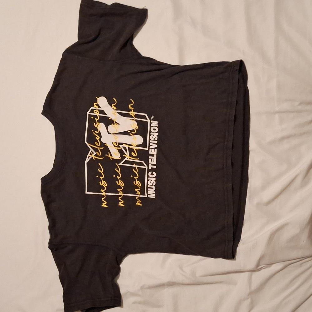 MTV shirt